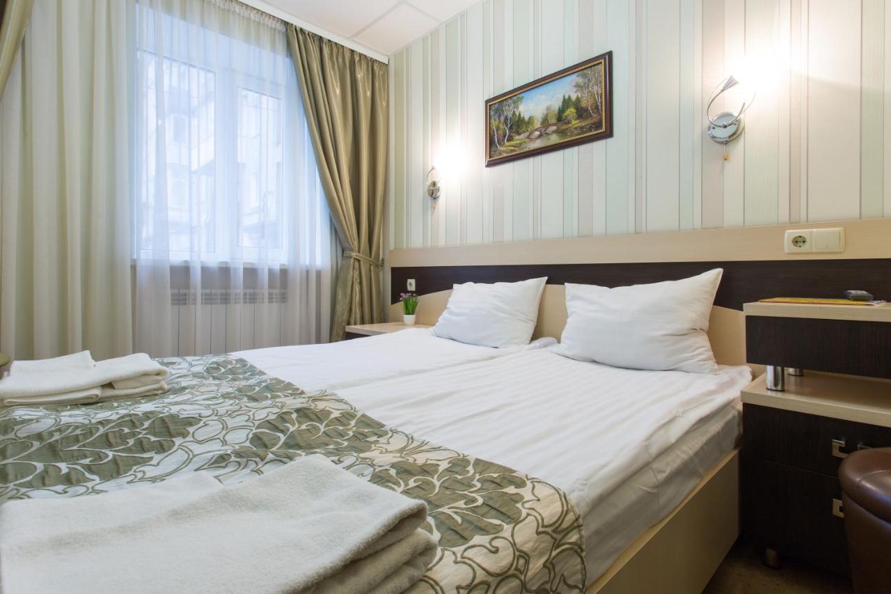 Hotel Voyage Kharkiv Eksteriør bilde