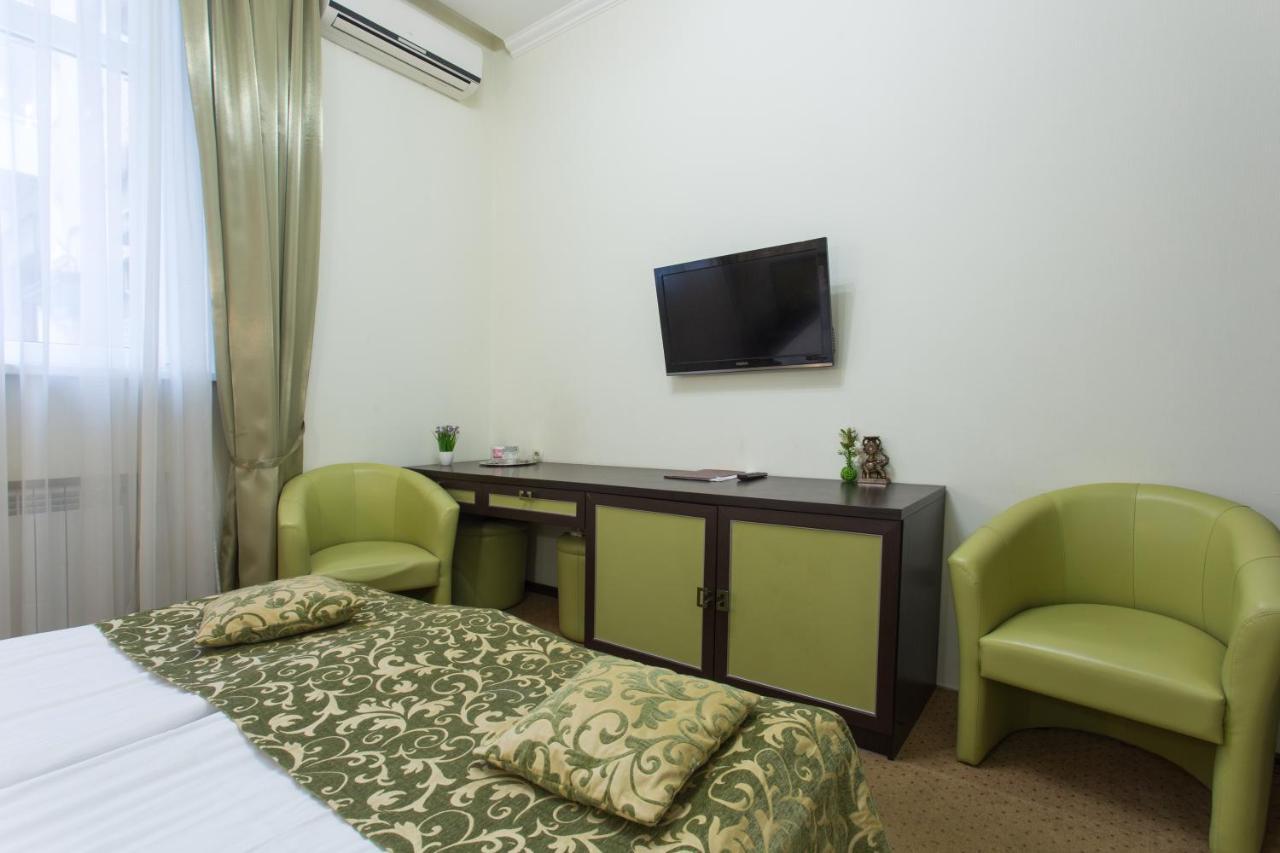 Hotel Voyage Kharkiv Eksteriør bilde