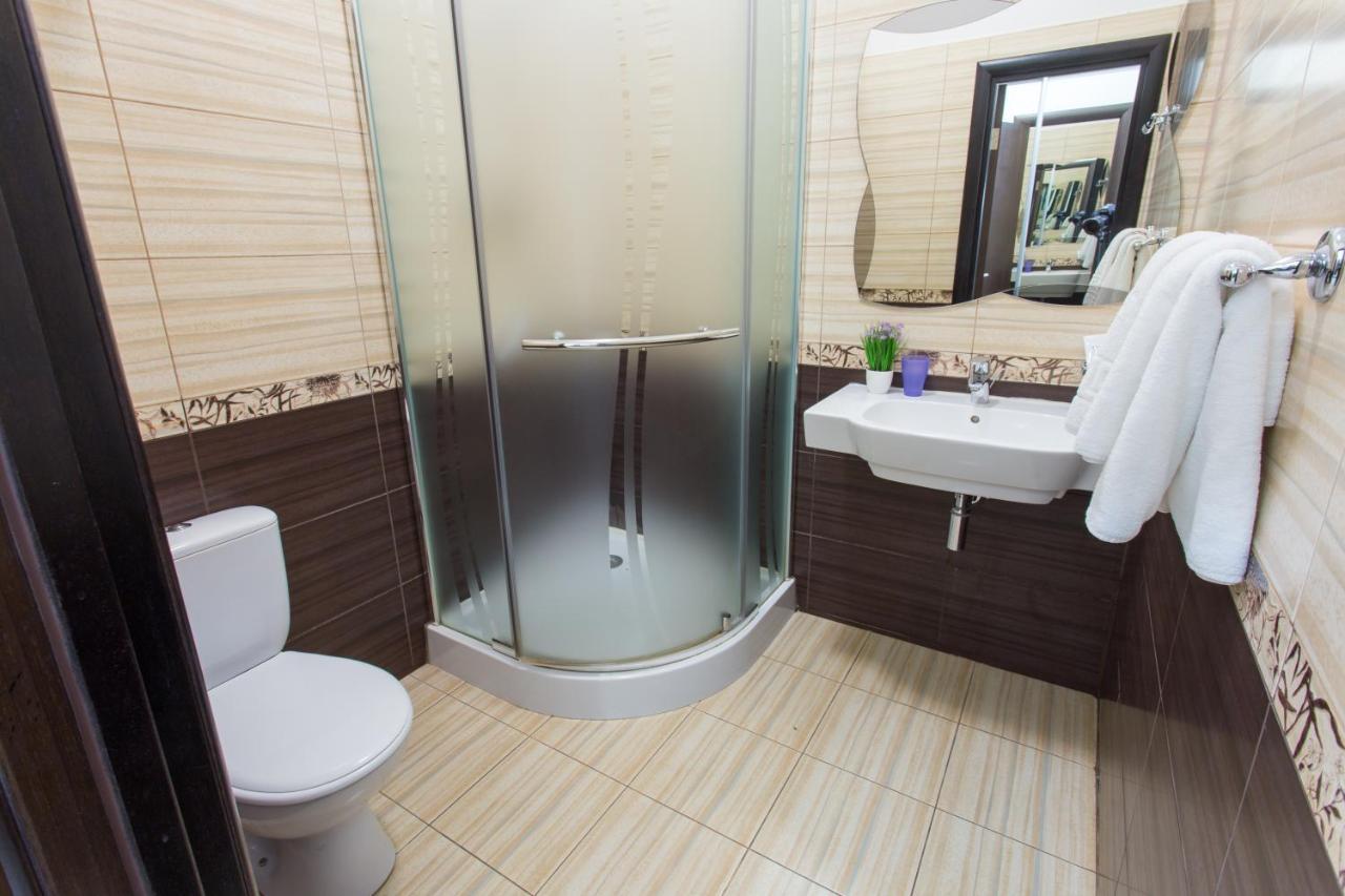 Hotel Voyage Kharkiv Eksteriør bilde
