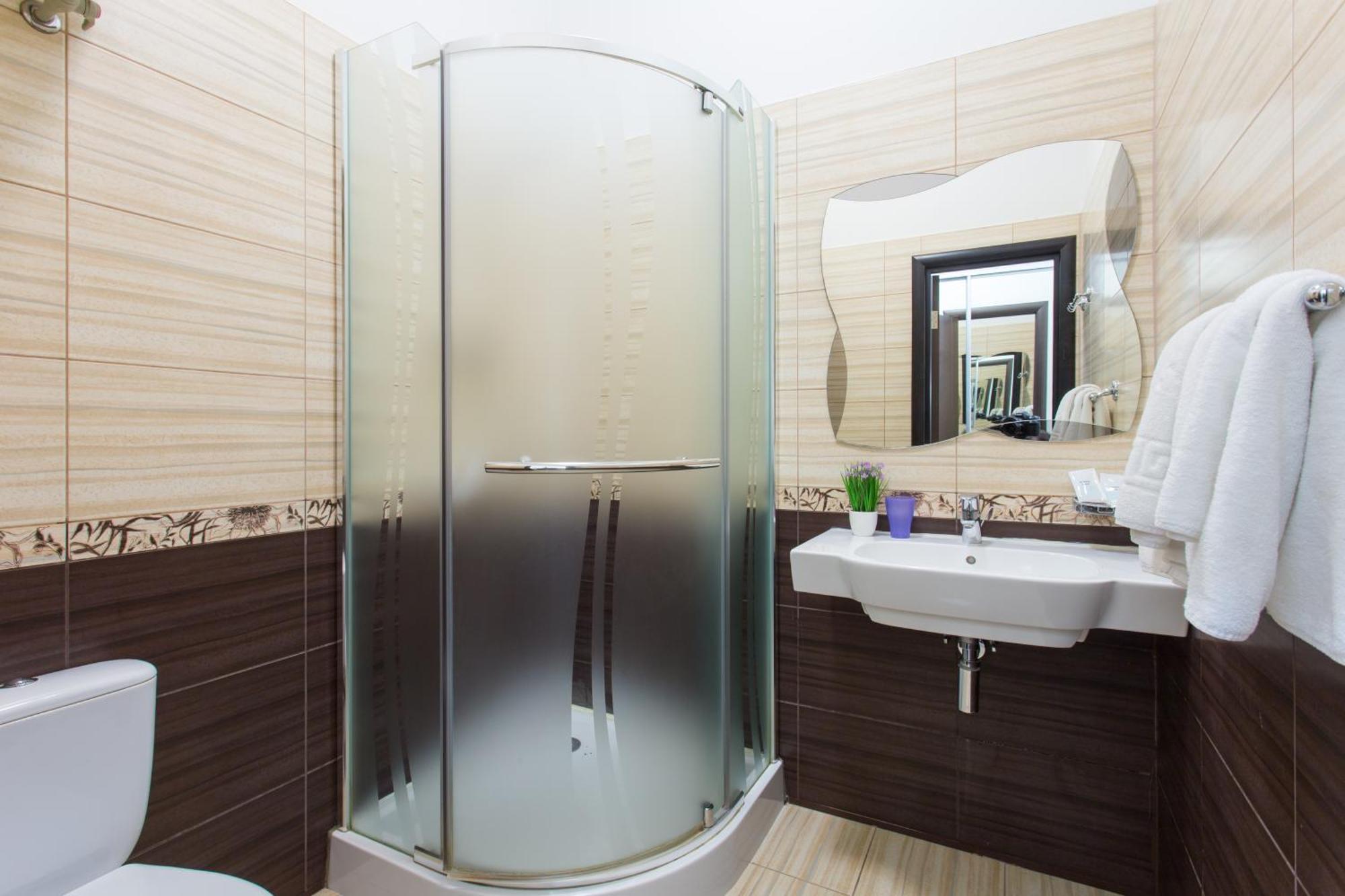 Hotel Voyage Kharkiv Eksteriør bilde